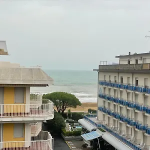 Vela - Walterigato Solo Per Famiglie Apartment Lido di Jesolo