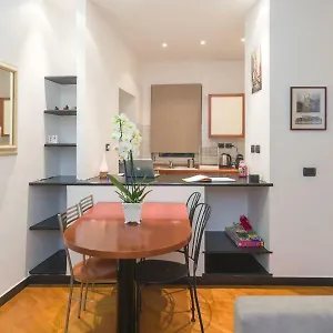 Old Port 4 Beds Apartment Genua
